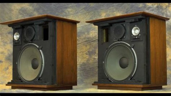 Are big old speakers worth anything?