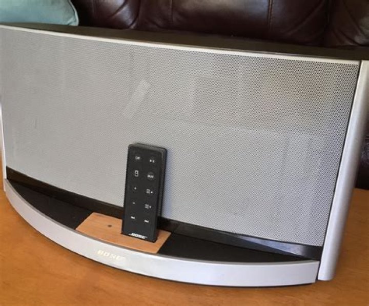 Can a Bose SoundDock be replaced with a new one?