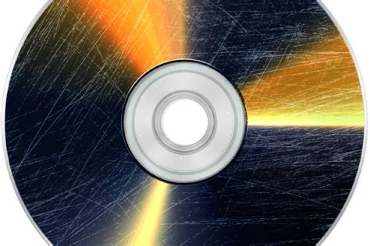 Can a damaged CD be repaired?