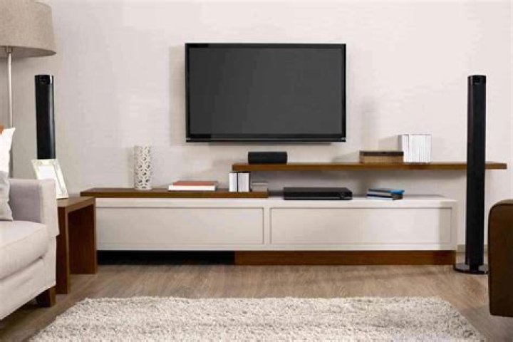 Can Bose speaker be connected to TV?