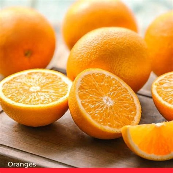 Can cheddar be naturally orange?
