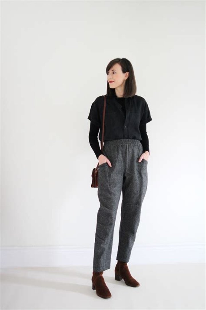 Can you wear dark linen in winter?