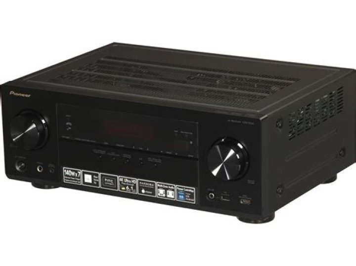 Does Pioneer VSX 1023 have Bluetooth?