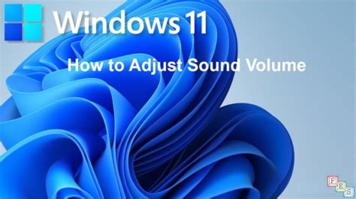 How do I adjust the volume on my Bose 321?