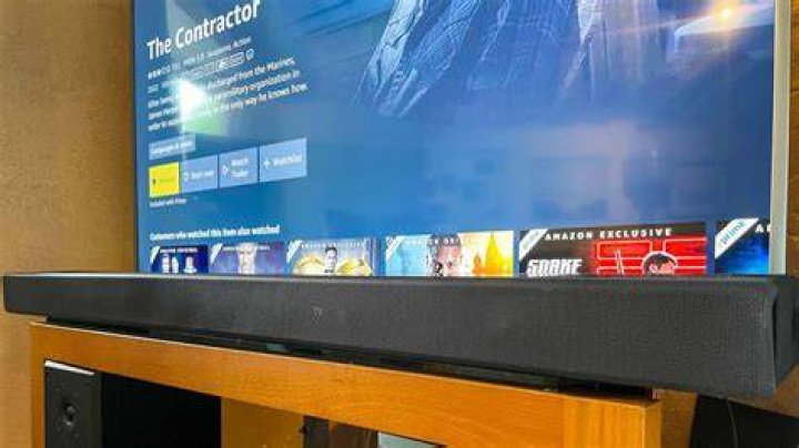 How do I connect my Sony soundbar to my Samsung Smart TV?