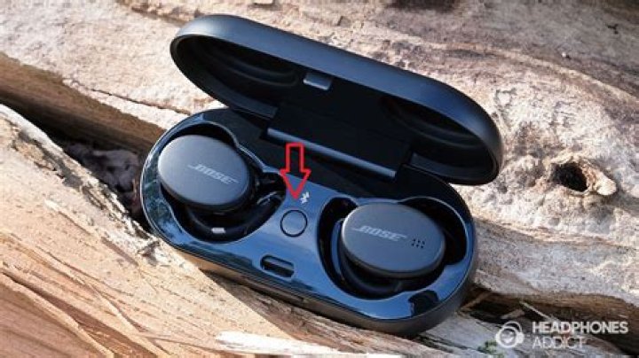 How do I get my Bose Bluetooth to work?