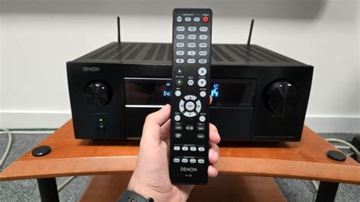 How do I play a USB on Denon?