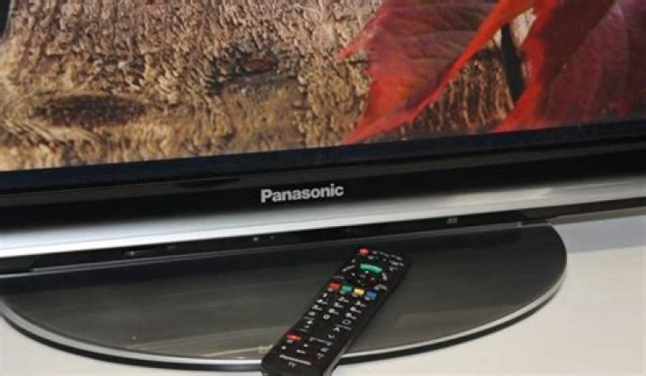 How do I reset my Kenwood dnx570hd?