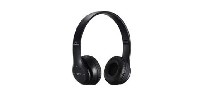 How long does it take for p47 wireless headphones to charge?