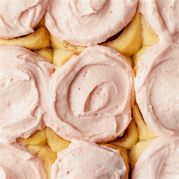 How long does strawberry cream cheese last?