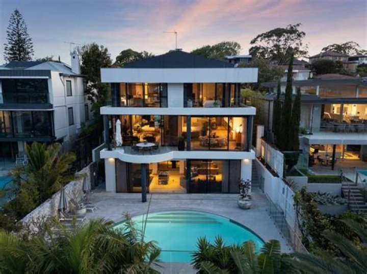 How many houses are there in Mosman NSW?