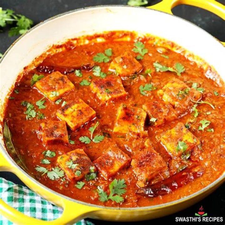 Is paneer made with rennet?