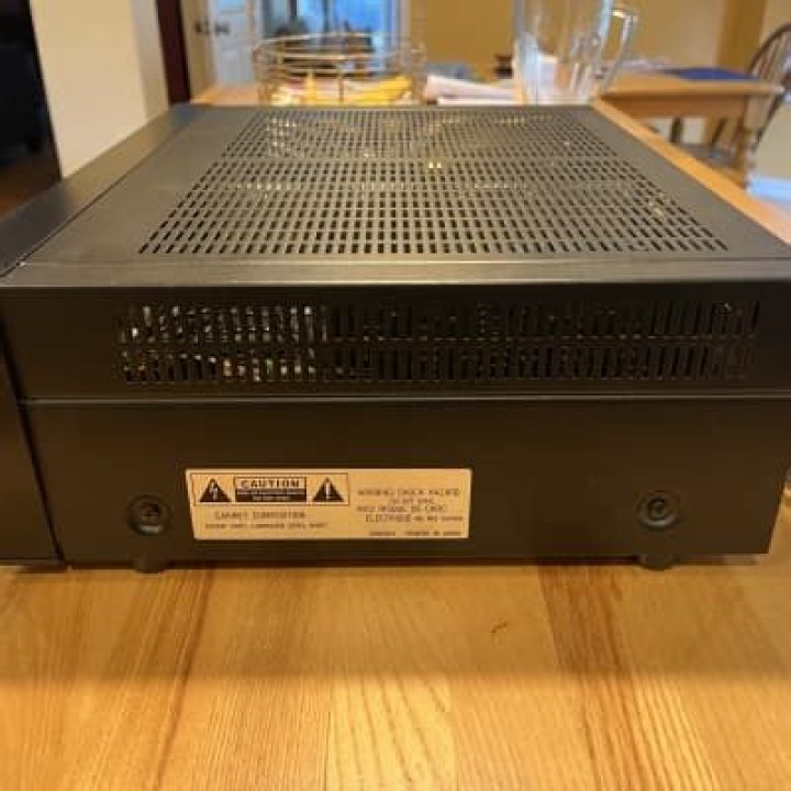 Is the Onkyo a-8017 Super servo integrated stereo amplifier free?