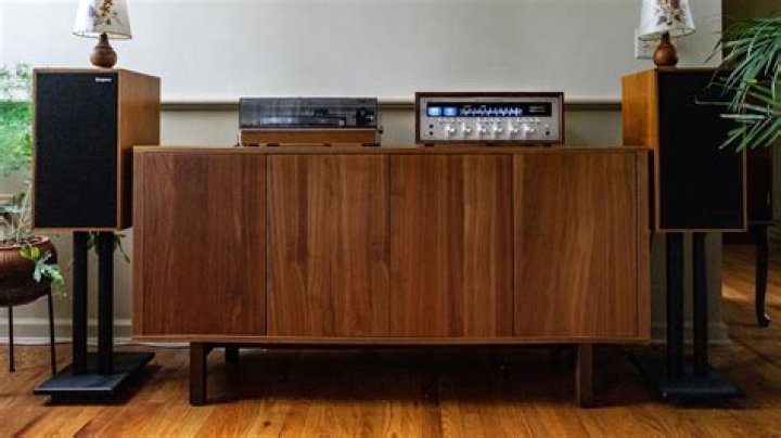 Is there a warranty on vintage stereo speakers?