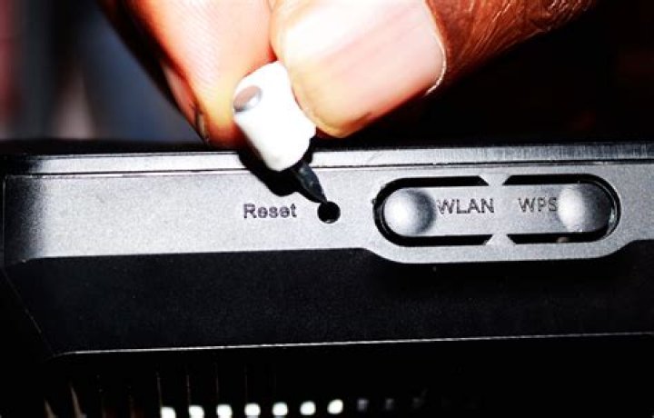 Is there a way to reset the receiver?