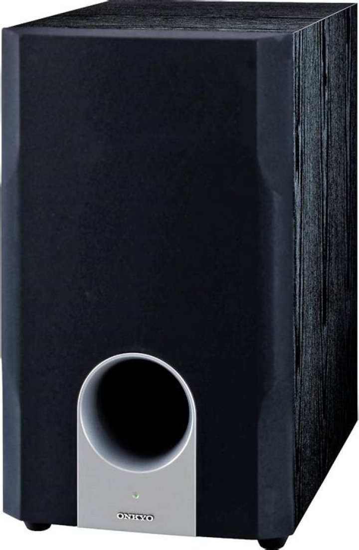 What are features of onkyo skw204 bass reflex powered subwoofer?