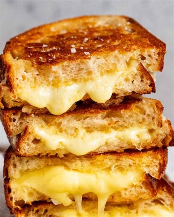 What are grilled cheese sandwiches made of?