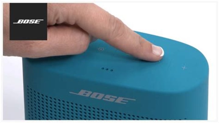 What are the buttons on Bose Soundlink color 2?