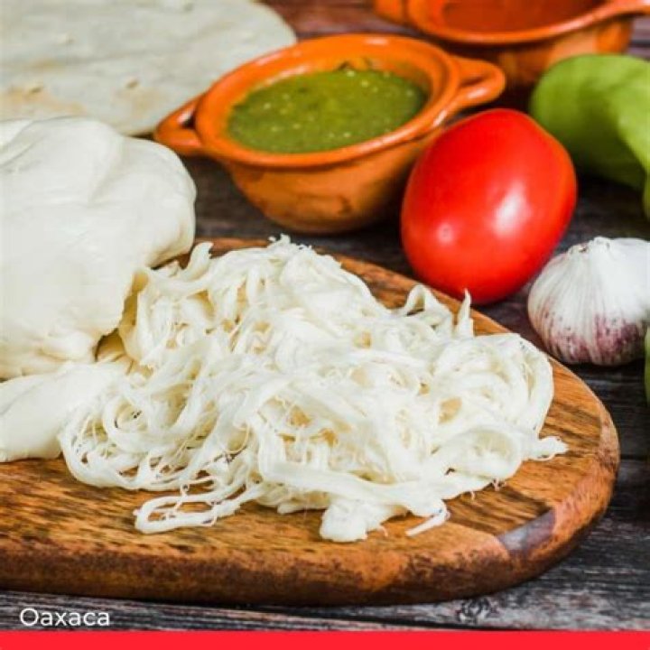 What cheese is similar to Oaxaca cheese?