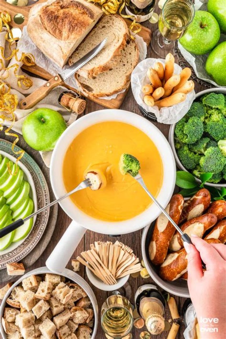 What is dipped in cheese fondue?