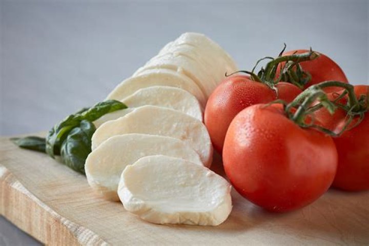What is mozzarella cheese soaked in?