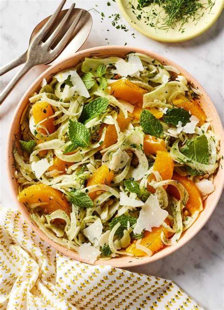 What kind of cheese is in a fennel salad?