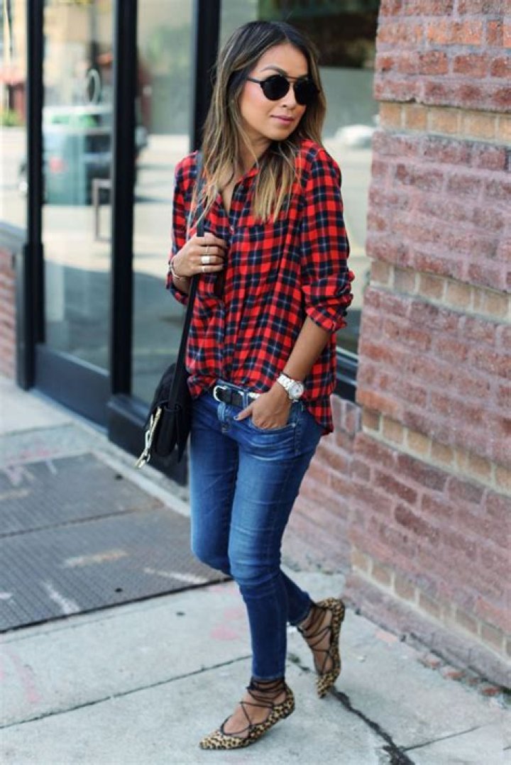 What looks good with plaid shirt?