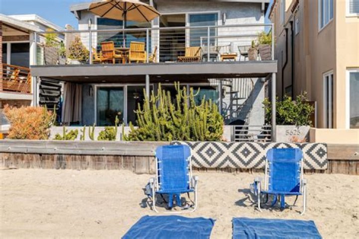 Where can I find vacation rentals in the US?