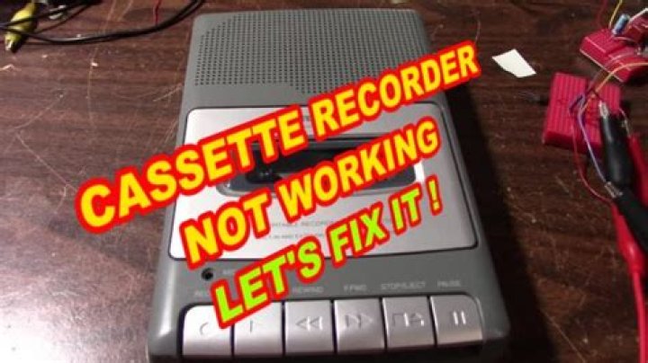 Why does my cassette deck not play tapes?